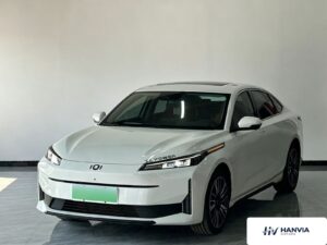 Used 2024 Changan Qiyuan A05, White — car for export from China