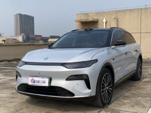 Used 2025 Leapmotor C11, Galaxy Silver — car for export from China